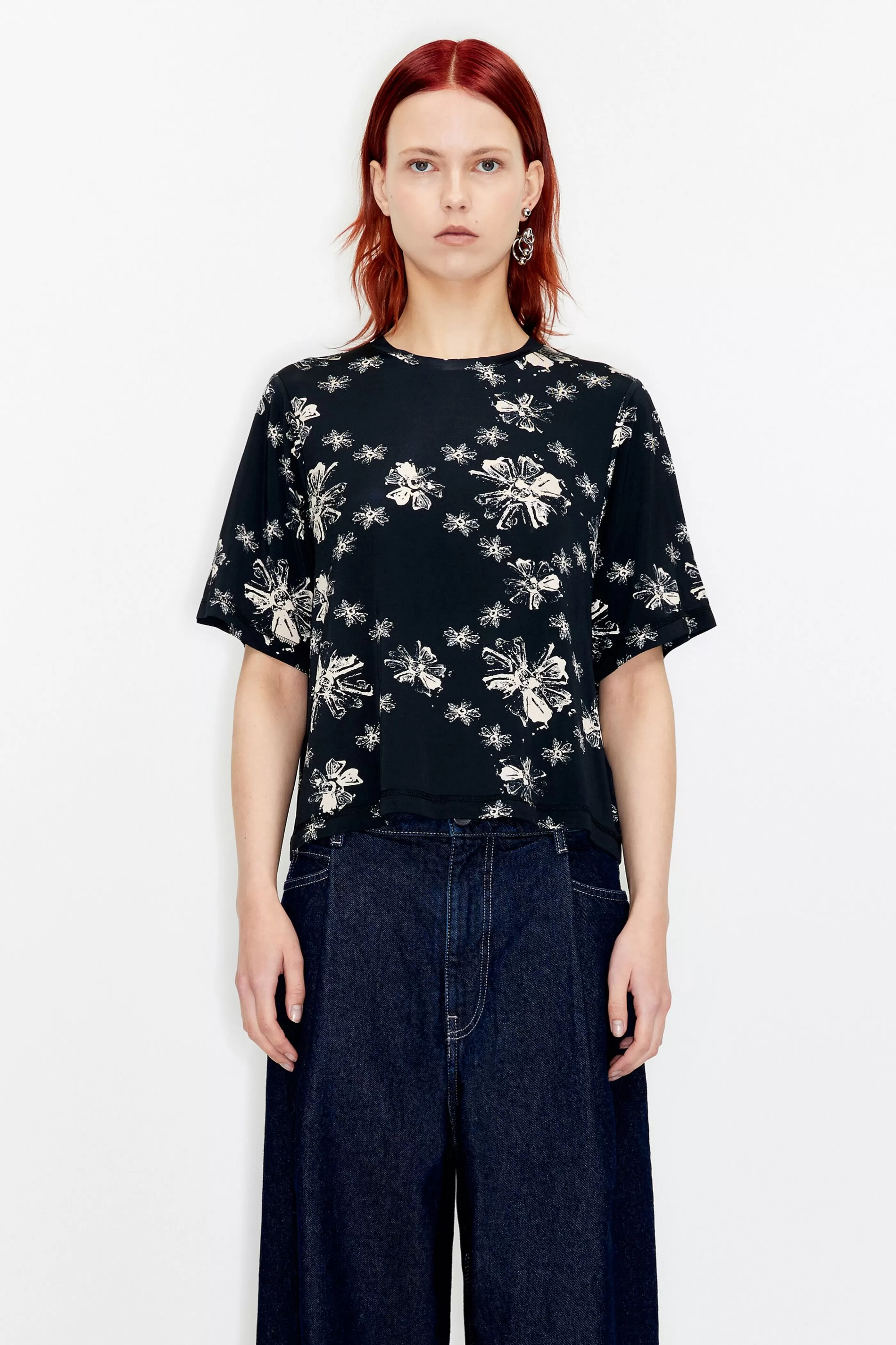 Online Camiseta boxy Flower stamp Camisetas