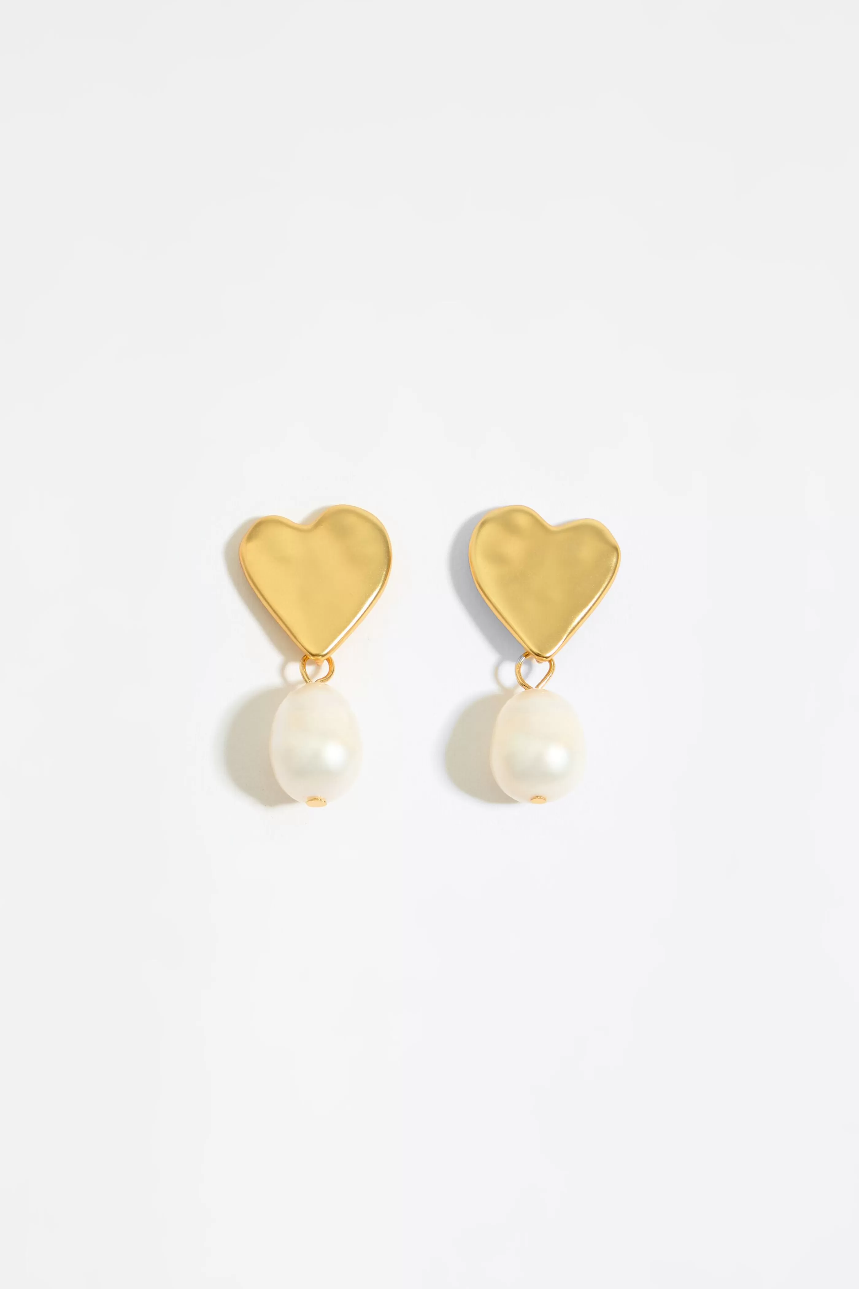 Clearance Pendientes corazones dorados y perlas Pendientes | Bisutería